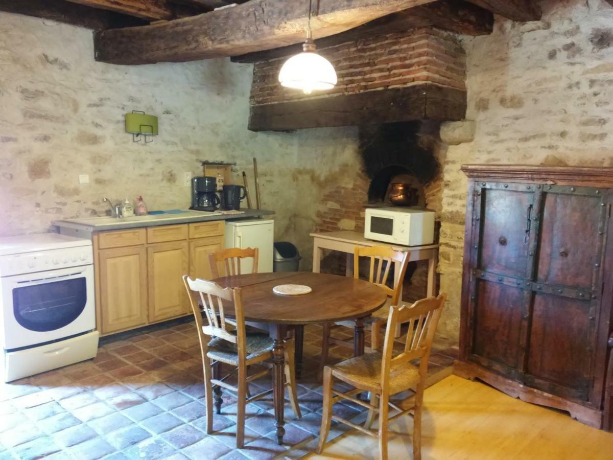 Moiry Studio Dans Un Cadre Champetre מראה חיצוני תמונה
